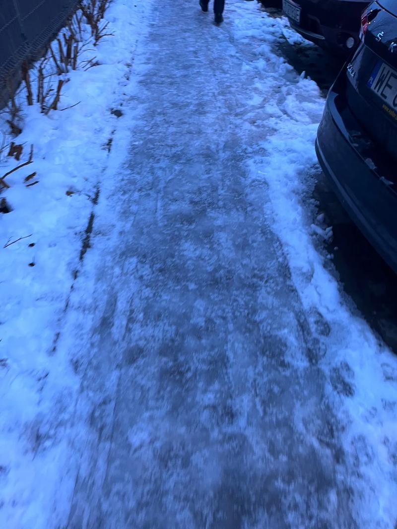 Dobór obuwia do pogody zimą