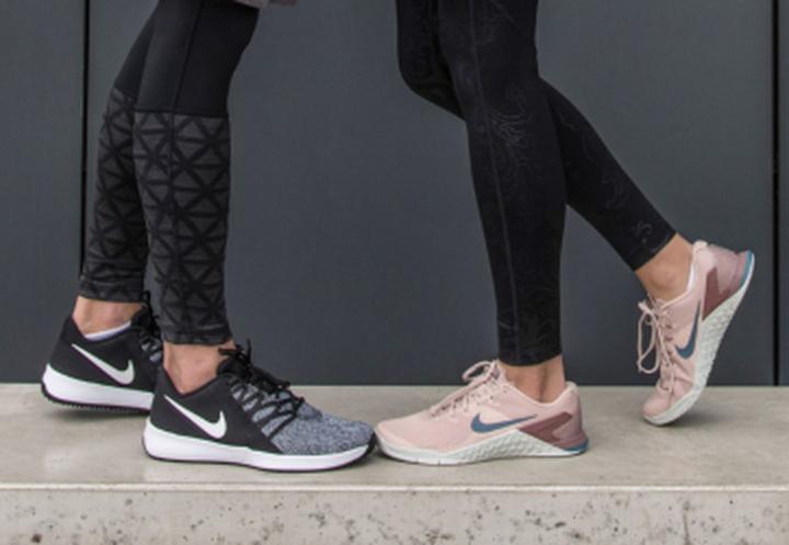 Idealne buty do nauki chodzenia dla dzieci – co warto wiedzieć?