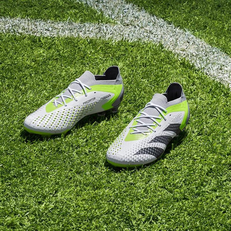 Najlepsze buty do piłki nożnej – na co zwrócić uwagę przy wyborze?