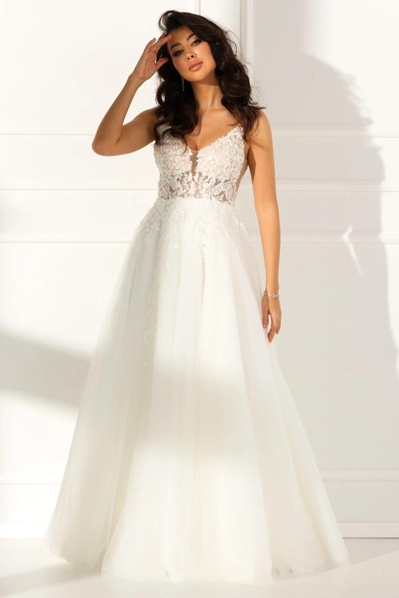 Idealna suknia na wesele - jak wybrać tę jedyną?