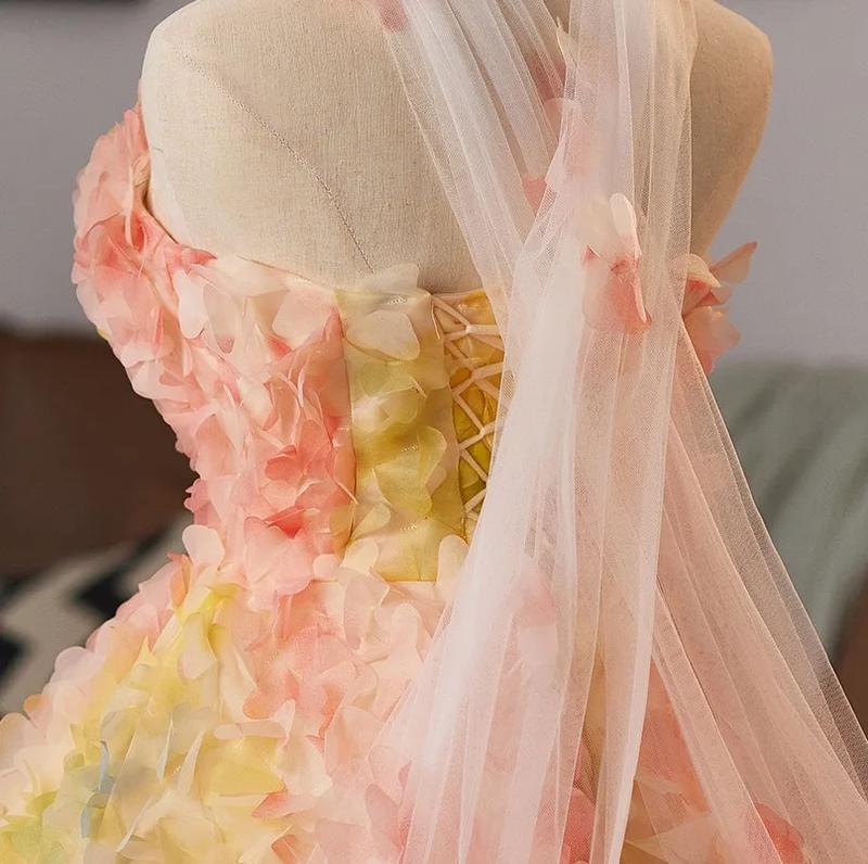 Stylizacja welonu do sukni