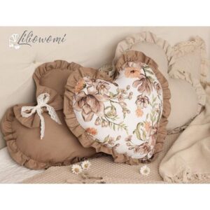 Jak stworzyć urokliwą poduszkę serce z falbanką w kilku prostych krokach