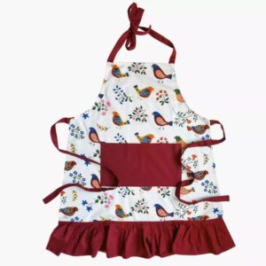 Jak z sewing room stworzyć piękny fartuszek kuchenny z falbankami?