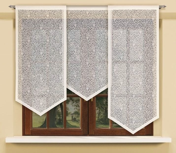 Jak samodzielnie uszyć elegancki panel okienny w kilku prostych krokach